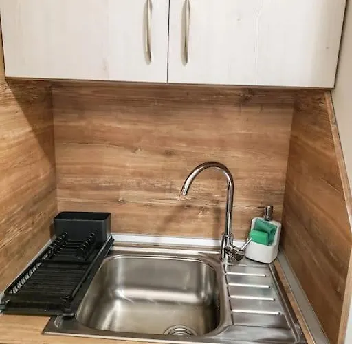 A10 Gardens Апартамент *